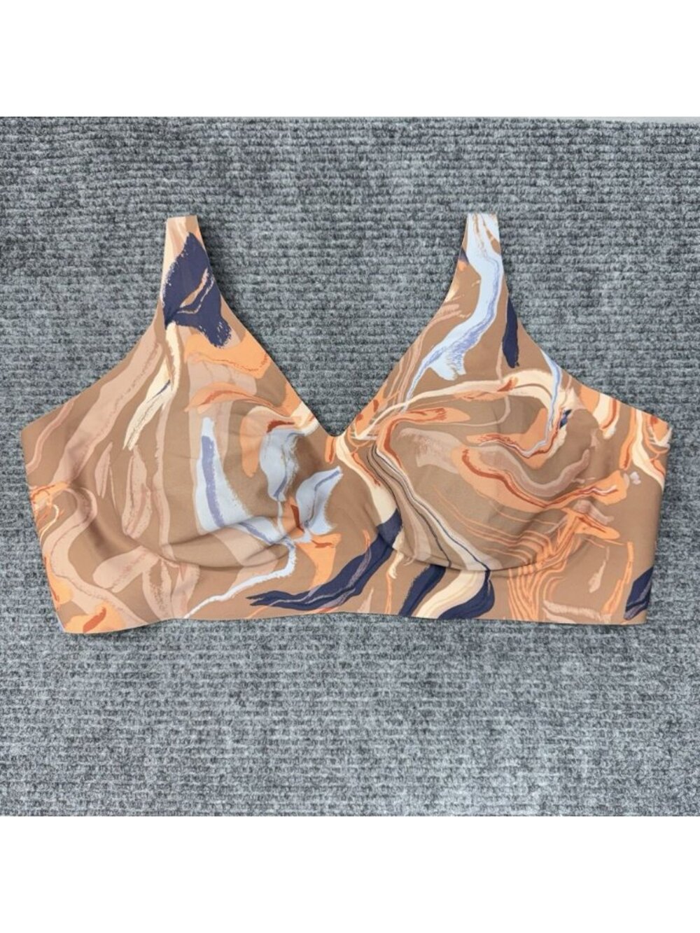 Knix Bra XXXL++ Revolution V-Neck Wireless Tan Swirl Moisture Wicking Comfort